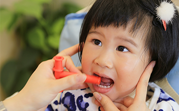 語言能力下顎力量訓練